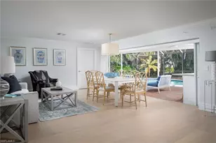 635 Fountainhead Ln, Naples, FL 34103 - Photo 13