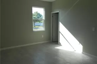 937 Graystone Ave, Lehigh Acres, FL 33974 - Photo 11