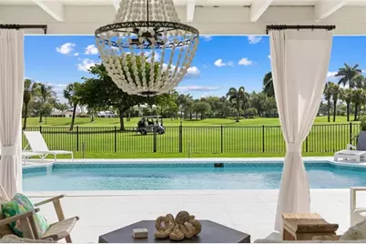 2728 Crayton Rd, Naples, FL 34103 - Photo 15