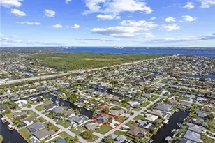 1935 SE 26th St, Cape Coral, FL 33904 - Photo 33