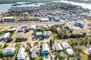 842 South St, Fort Myers Beach, FL 33931 - Photo 11