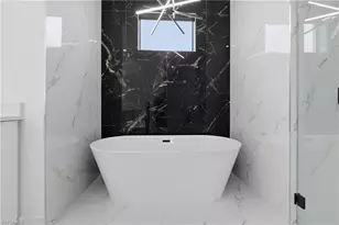 429 Tropicana Pkwy E, Cape Coral, FL 33909 - Photo 25