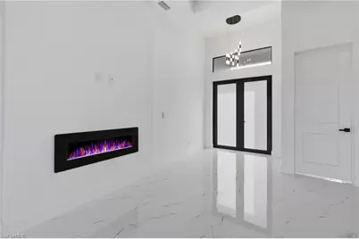 429 Tropicana Pkwy E, Cape Coral, FL 33909 - Photo 5