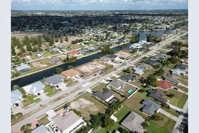 1222 Gleason Pkwy, Cape Coral, FL 33914 - Photo 5