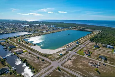 3905 Caloosa Pkwy N, Cape Coral, FL 33993 - Photo 9