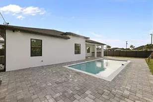 607 NW 7th St, Cape Coral, FL 33993 - Photo 15
