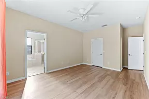 12154 Country Day Cir, Fort Myers, FL 33913 - Photo 21