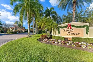 12154 Country Day Cir, Fort Myers, FL 33913 - Photo 41