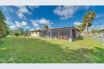 1718 SE Van Loon Ter, Cape Coral, FL 33990 - Photo 31