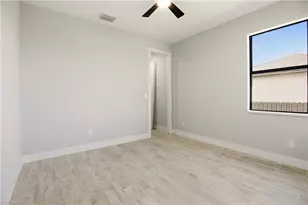 131 Kismet Pkwy E, Cape Coral, FL 33909 - Photo 25