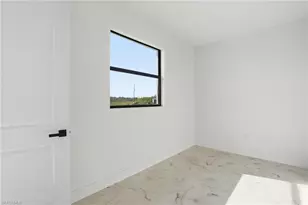 9027 Bamboo Cir, Labelle, FL 33935 - Photo 17