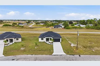 9027 Bamboo Cir, Labelle, FL 33935 - Photo 3