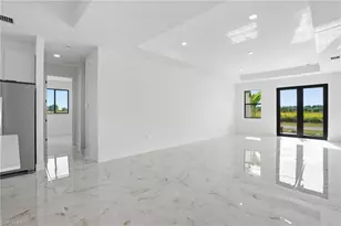 9027 Bamboo Cir, Labelle, FL 33935 - Photo 11