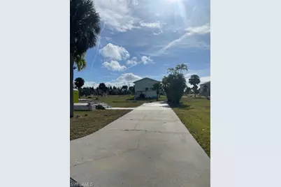 13651 Sora Dr, Fort Myers, FL 33908 - Photo 3