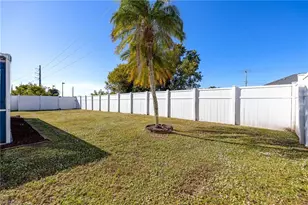 1091 Lovely Ln, North Fort Myers, FL 33903 - Photo 33