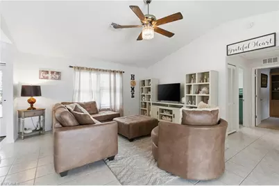 1212 SW 13th St, Cape Coral, FL 33991 - Photo 3