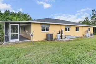 1241 Bacon Ave, Fort Myers, FL 33913 - Photo 11