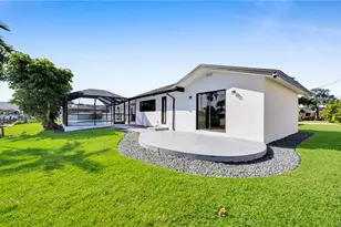 2851 SE 19th Pl, Cape Coral, FL 33904 - Photo 33