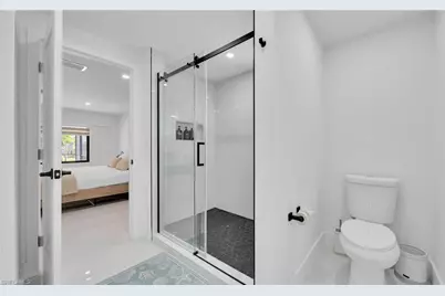 2851 SE 19th Pl, Cape Coral, FL 33904 - Photo 15