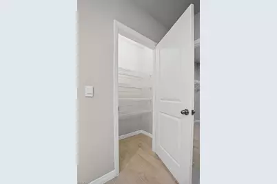 553 Kingsbury Ln, Lehigh Acres, FL 33974 - Photo 15