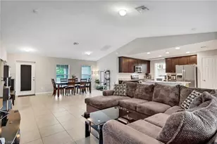 2729 SW 12th Ave, Cape Coral, FL 33914 - Photo 11