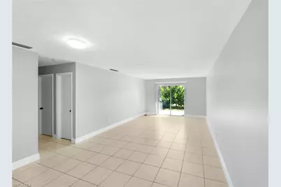 2935 SE 15th Pl #2, Cape Coral, FL 33904 - Photo 9