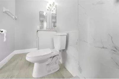 2935 SE 15th Pl #2, Cape Coral, FL 33904 - Photo 17