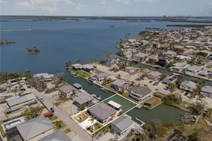 240 Driftwood Ln, Fort Myers Beach, FL 33931 - Photo 3