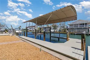 240 Driftwood Ln, Fort Myers Beach, FL 33931 - Photo 27