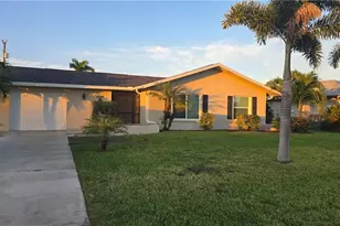 1209 SE 33rd Terrace, Cape Coral, FL 33904 - Photo 5