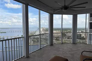 2104 W First St, Fort Myers, FL 33901 - Photo 5