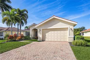 2538 Ashbury Cir, Cape Coral, FL 33991 - Photo 3