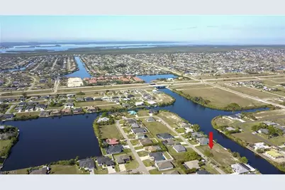 2905 SW 2nd Ter, Cape Coral, FL 33991 - Photo 3