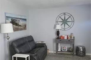 36 Temple Ct, Lehigh Acres, FL 33936 - Photo 7