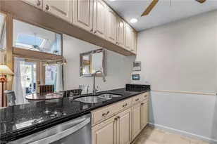 1715 SE 46th Ln, Cape Coral, FL 33904 - Photo 7