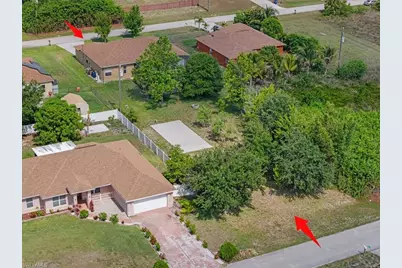 821 Carlfield Ave, Lehigh Acres, FL 33971 - Photo 27