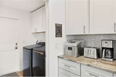 25 NW 14th Ave, Cape Coral, FL 33993 - Photo 25