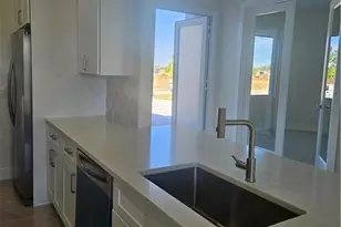 2813 NE 6th Ave, Cape Coral, FL 33909 - Photo 13