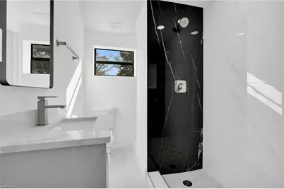 356 New York Dr, Fort Myers, FL 33905 - Photo 17