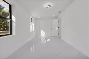 356 New York Dr, Fort Myers, FL 33905 - Photo 11