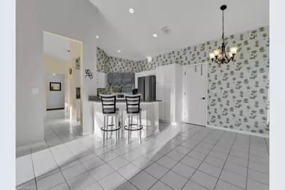 11485 Waterford Village Dr, Fort Myers, FL 33913 - Photo 7