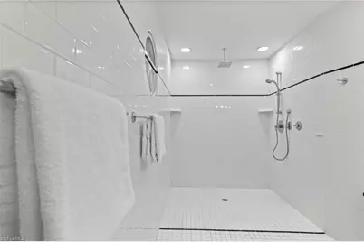 640 Jacana Cir #28, Naples, FL 34105 - Photo 25