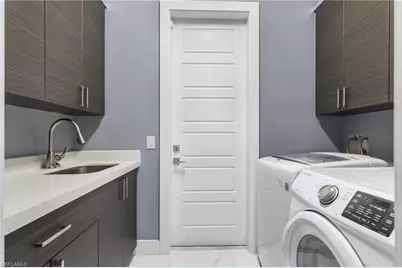 1143 SW 7th Ter, Cape Coral, FL 33991 - Photo 25