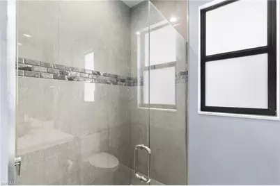 1143 SW 7th Ter, Cape Coral, FL 33991 - Photo 23