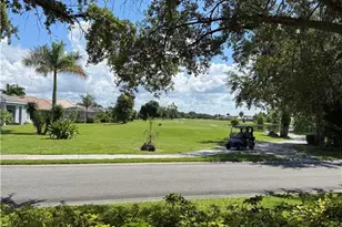 2280 Somerset Ridge Dr, Lehigh Acres, FL 33973 - Photo 5