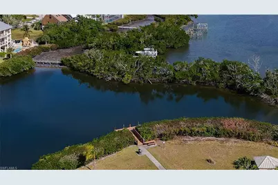 21490 Bay Village Dr #264, Fort Myers Beach, FL 33931 - Photo 27