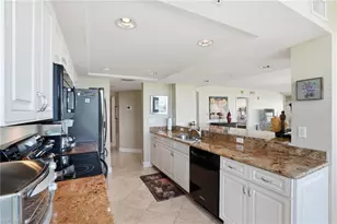 25 Bluebill Ave, Naples, FL 34108 - Photo 19