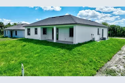 317 Lancelot Ave, Lehigh Acres, FL 33974 - Photo 5