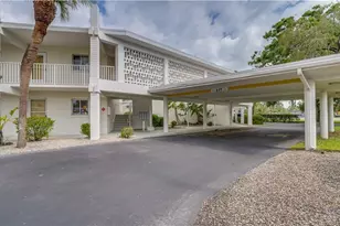 357 Joel Blvd, Lehigh Acres, FL 33936 - Photo 3