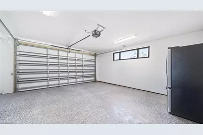 1017 NE 4th Pl, Cape Coral, FL 33909 - Photo 31